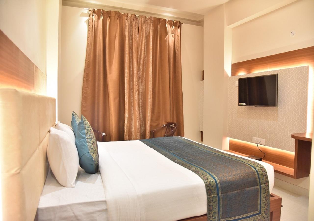 Hotel Rk Grand Waranasi Zewnętrze zdjęcie