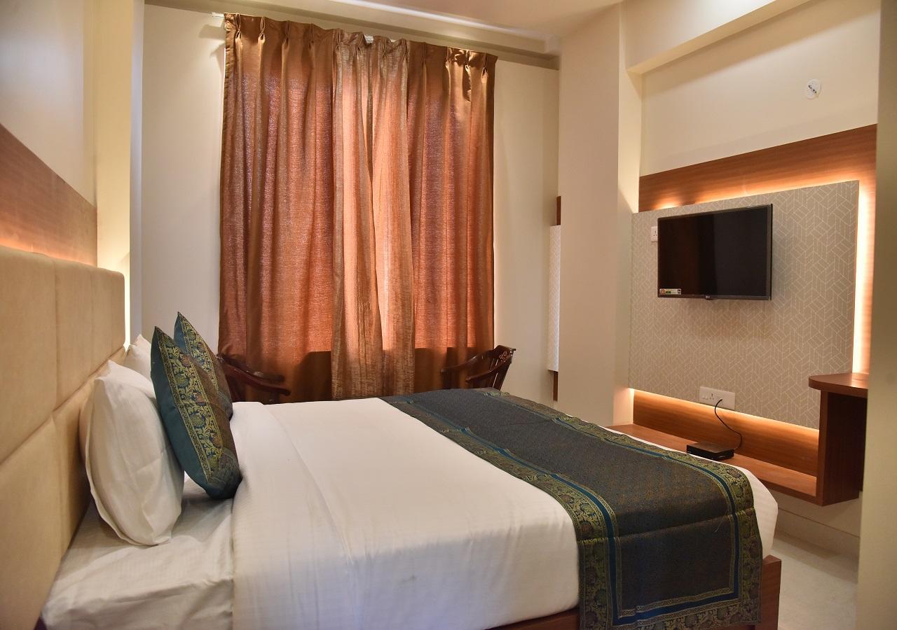Hotel Rk Grand Waranasi Zewnętrze zdjęcie